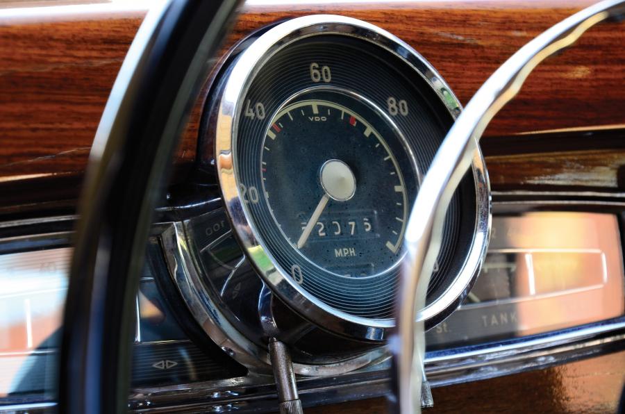  Mercedes-Benz 300 S Coupe 1954 года  (фото 4 из 15)